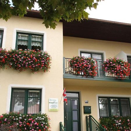 Bed and Breakfast Gastehaus Moser Podersdorf am See Exteriér fotografie